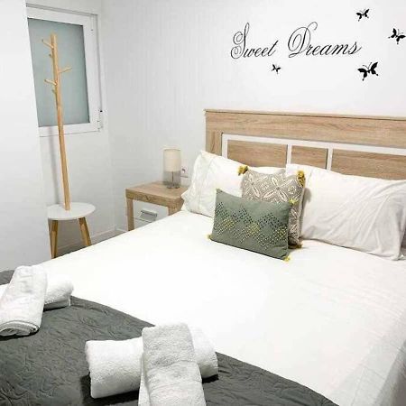 Apartment In Alicante Downtown/El Postiguet Beach Екстер'єр фото