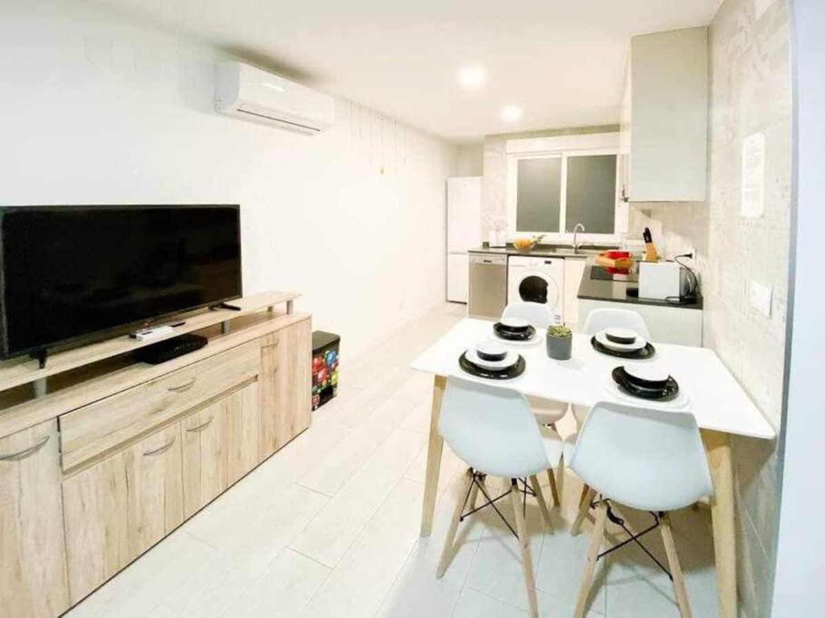 Apartment In Alicante Downtown/El Postiguet Beach Екстер'єр фото