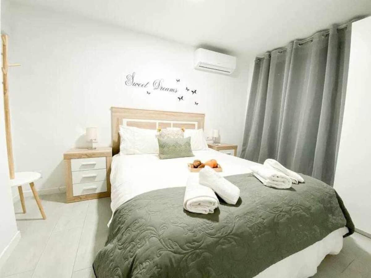 Apartment In Alicante Downtown/El Postiguet Beach Екстер'єр фото